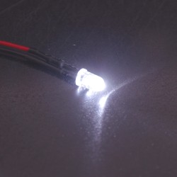 LED précablée blanche