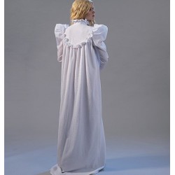 Pattern nightie & ancient dressing gown